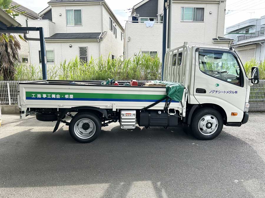 待望の新車がやって来た！01